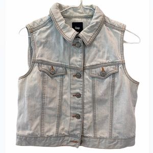 Gap Cropped Jean Vest